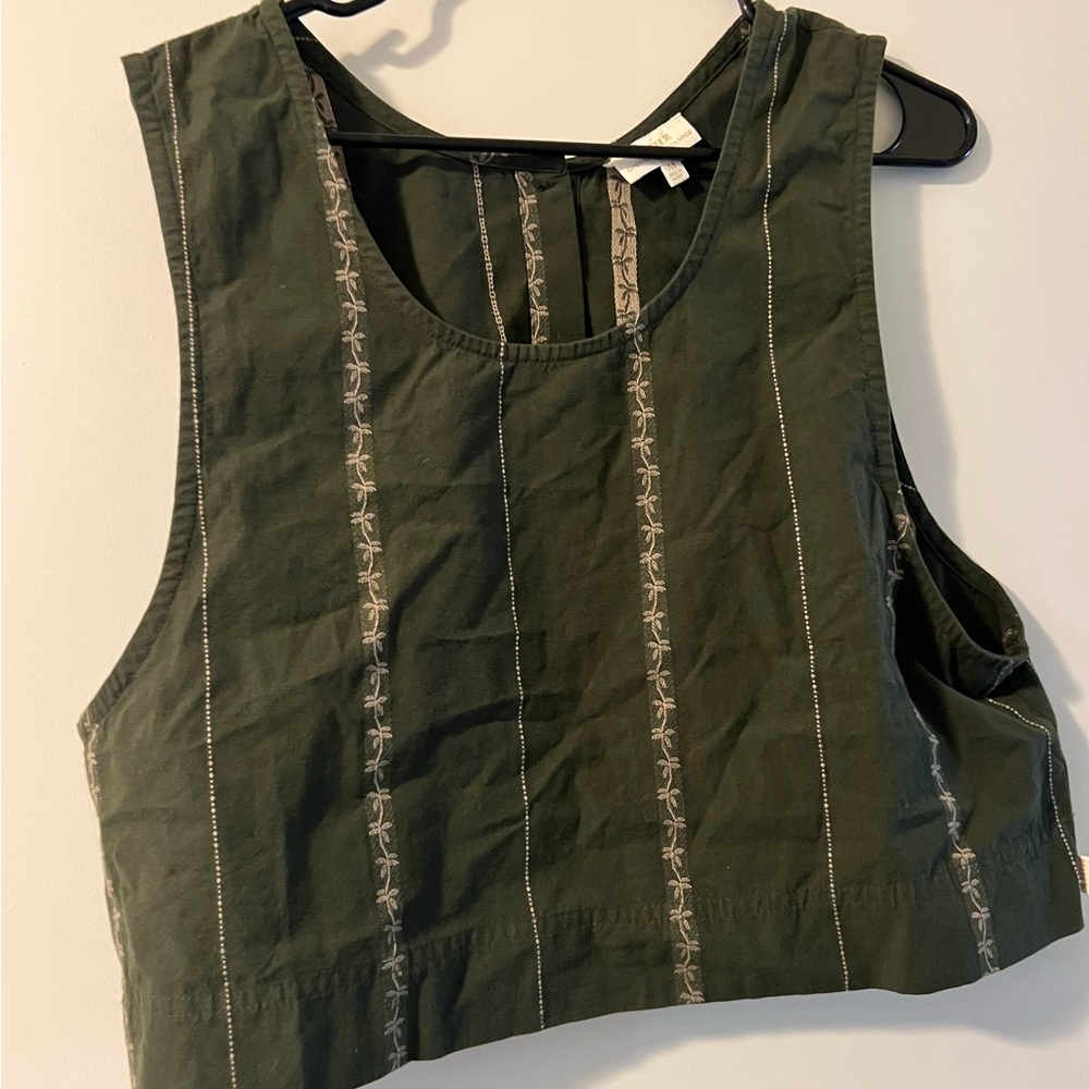 Roark Top